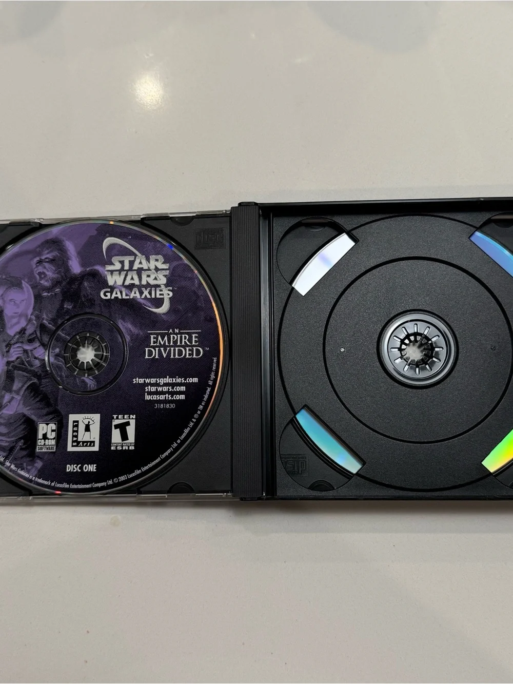 Star Wars Galaxies An Empire Divided PC Game 3 Discs Complete Key